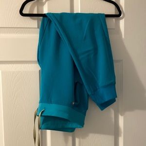 Figs Casma joggers, size medium, teal